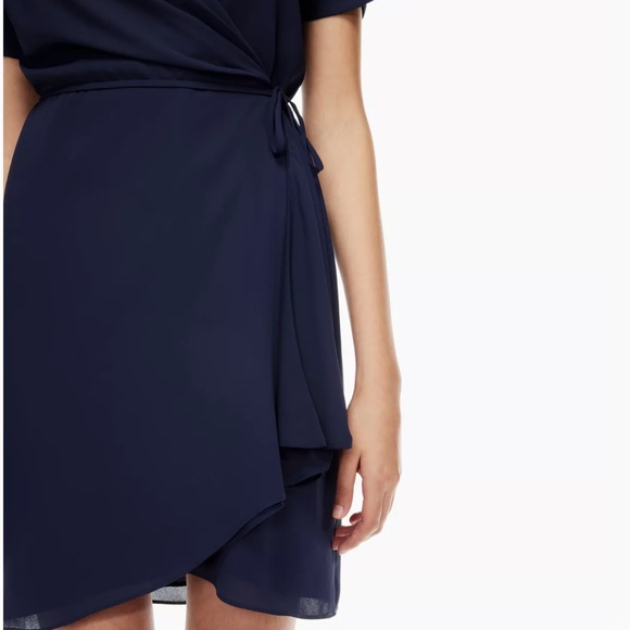 ✨SOLD✨ Babaton Wallace Wrap Dress Navy– XS - Picture 5 of 9